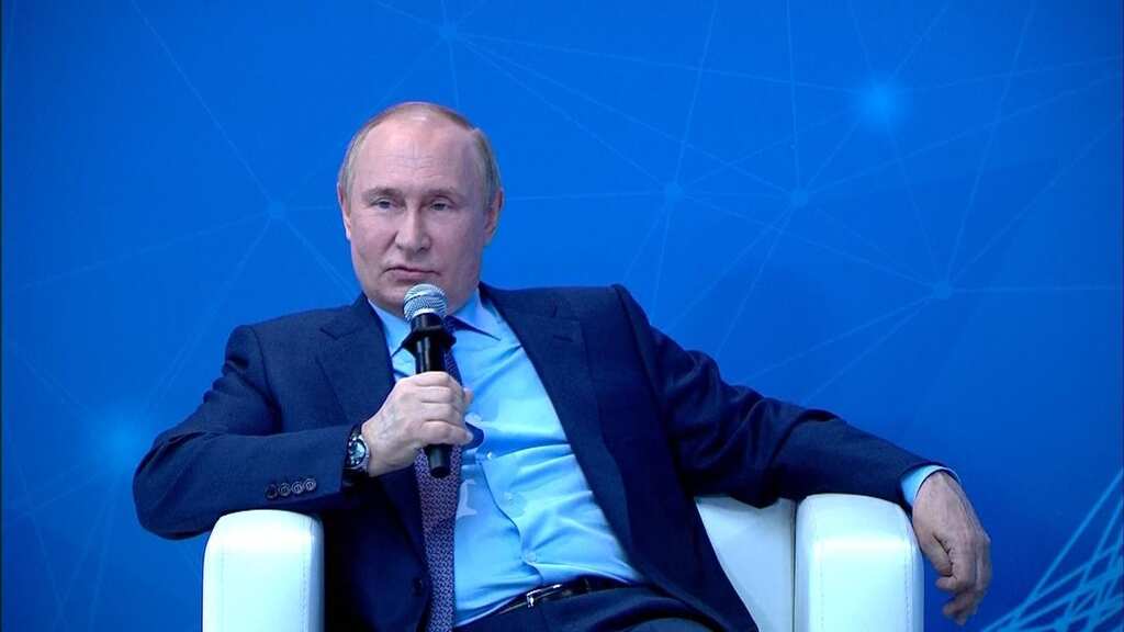 Putin the great? Putin Compares himself to conquering monarch Peter the Great