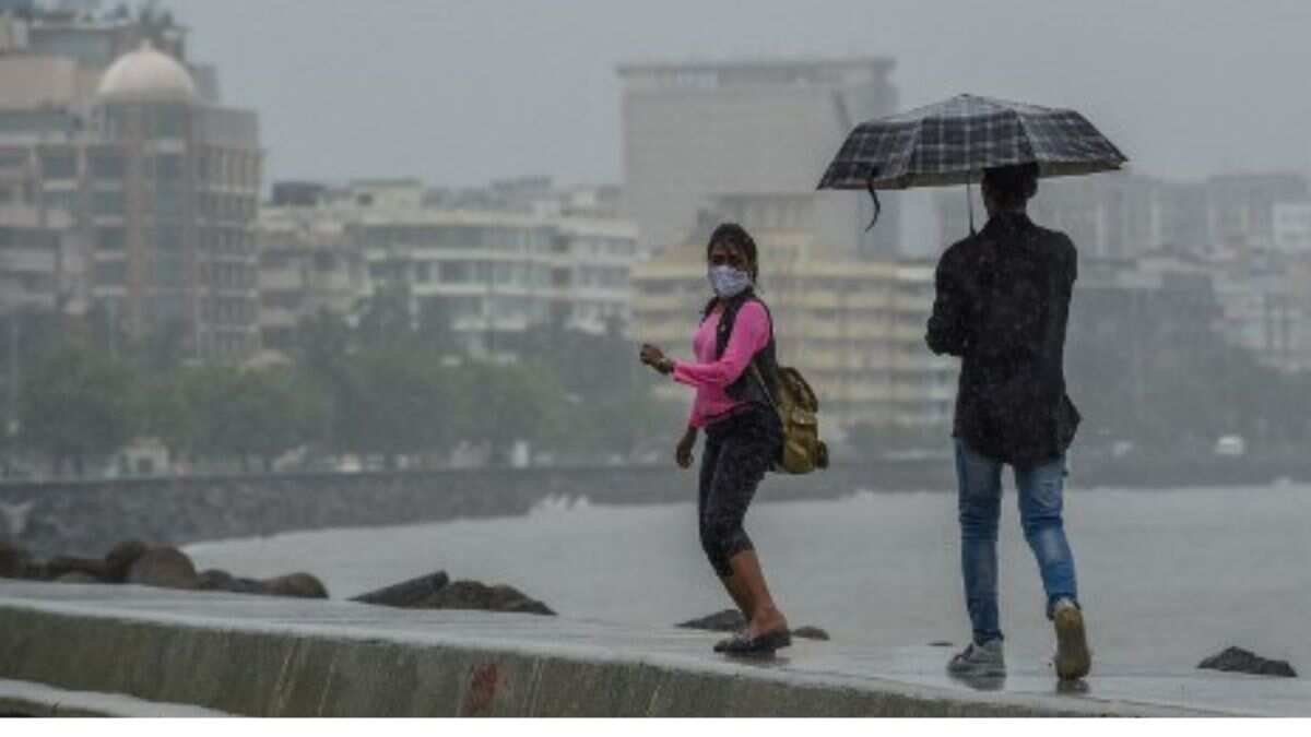 Southwest monsoon arrives in Maha after two-day delay Southwest monsoon arrives in Maha after two-day delay