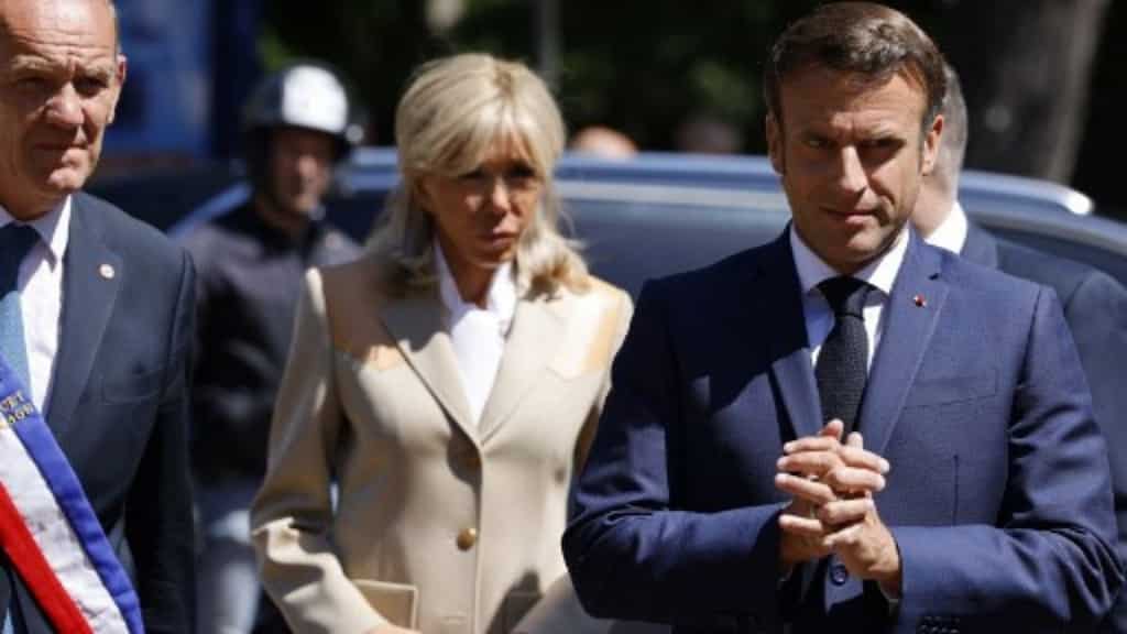 Macron seeks majority in parliament vote as left mounts challenge