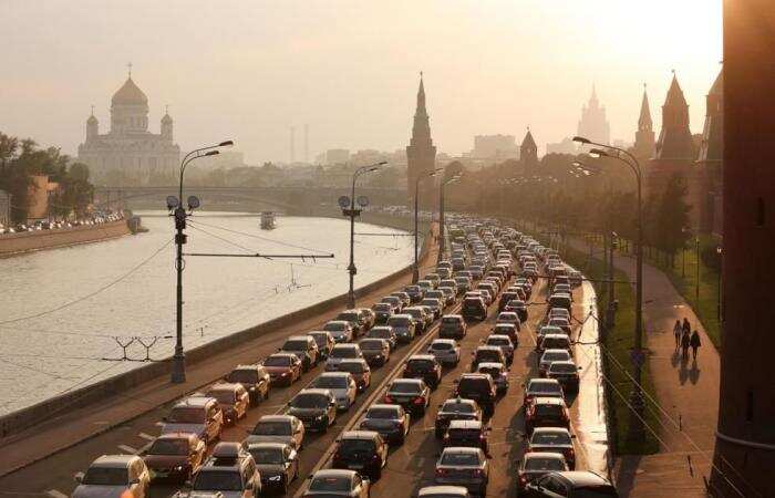 Russia's car sales to halve in 2022 as the auto industry grapples with supply issues