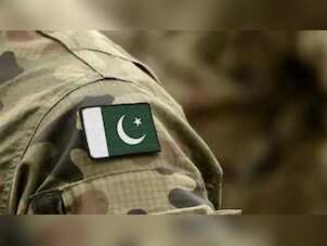 Pak PM's move to give ISI say over civil service appointments spikes fears of army extending control