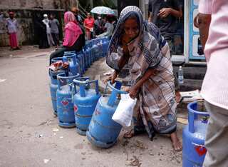 Sri Lanka risks full-blown humanitarian emergency, UN agency says