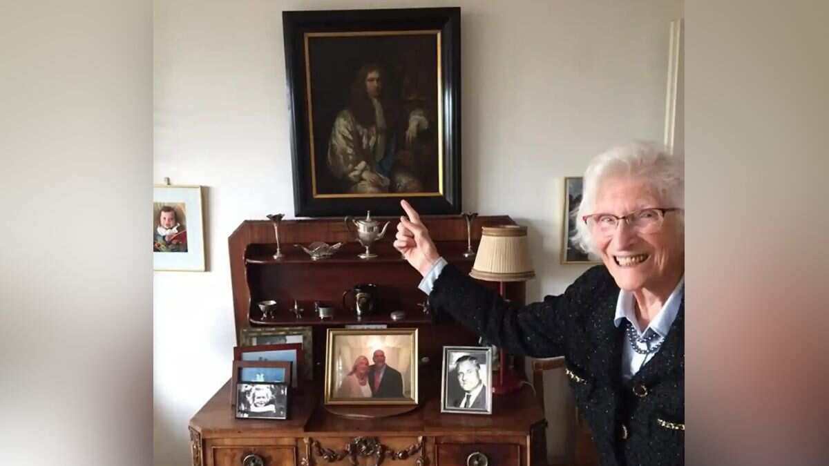 Dutch woman, 101, gets back artwork looted by Nazis, places it for auction at Sotheby’s Dutch woman, 101, gets back artwork looted by Nazis, places it for auction at Sotheby’s