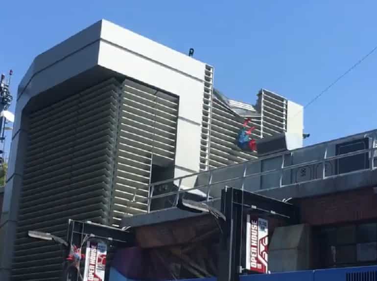 Spider-Man robot stunt goes wrong at Disney California Adventure Park - WATCH Spider-Man robot stunt goes wrong at Disney California Adventure Park - WATCH