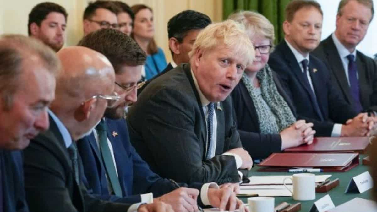 'Safe routes for asylum seekers'