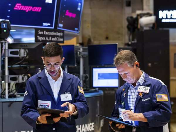 Wall Street slips into a bear market, all eyes on US fed interest rate hike