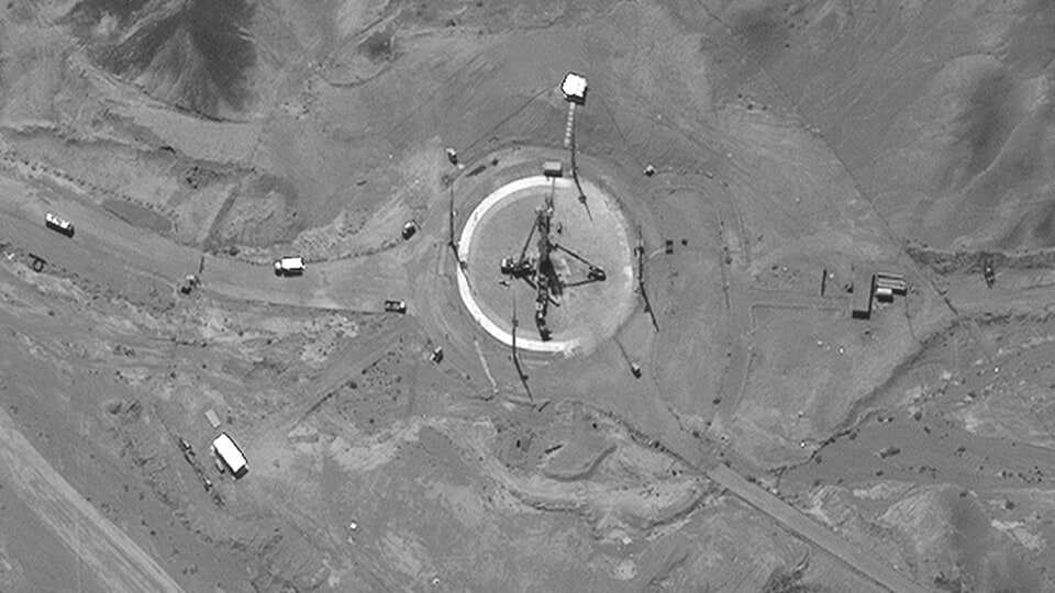 Satellite images hint Iran preparing for rocket launch