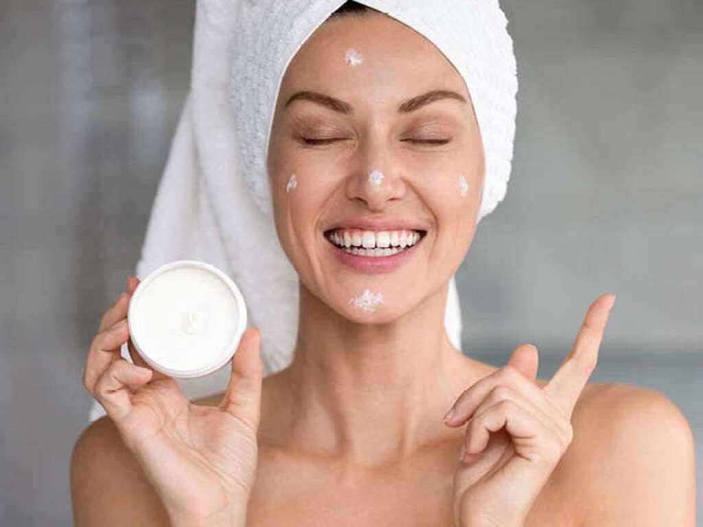 The Good Life: Social media is not your dermatologist