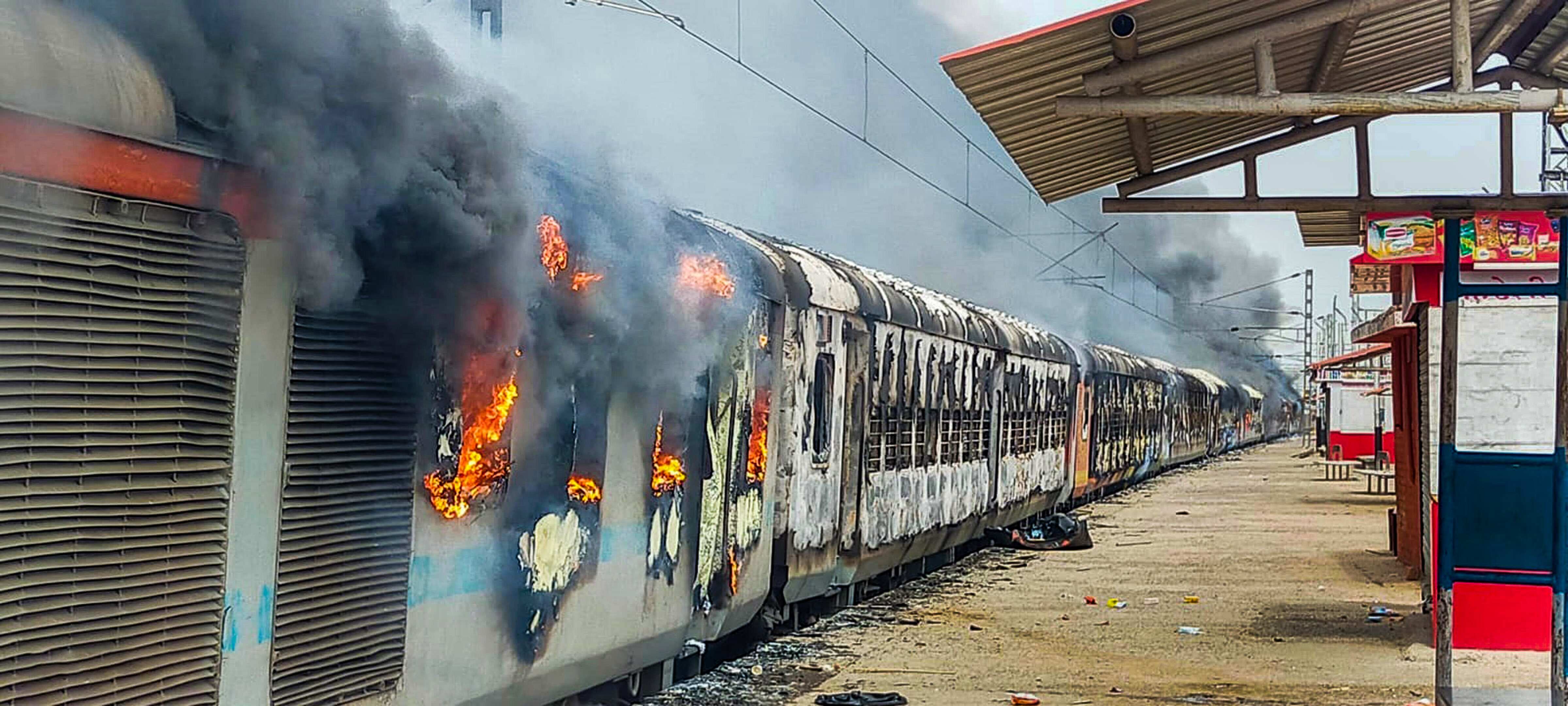Agnipath: Indian military recruitment scheme sparks protests; trains burnt, infra vandalised Agnipath: Indian military recruitment scheme sparks protests; trains burnt, infra vandalised