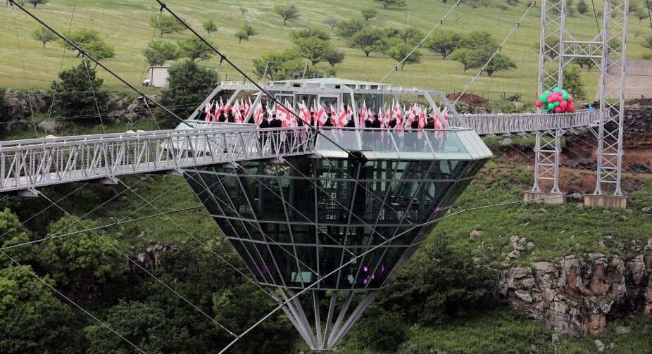 Georgia: A 240-metre glass bridge built in Tsalka