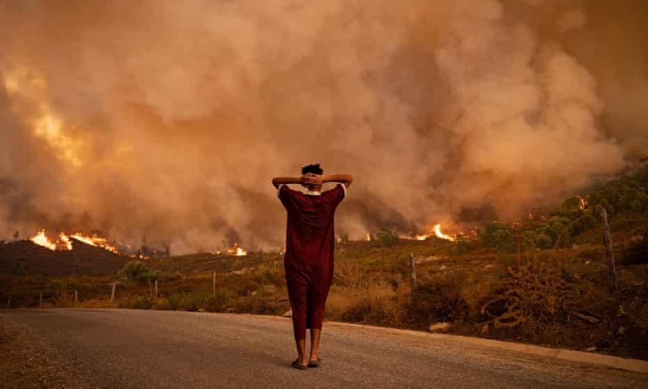Heat wave grips parts of Europe | Temperatures hit 40° celsius in France