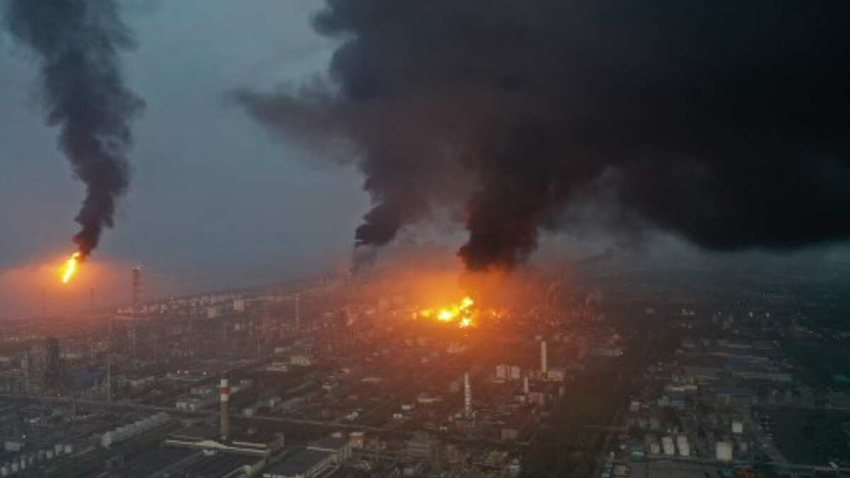 One dead in Shanghai chemical plant explosion One dead in Shanghai chemical plant explosion