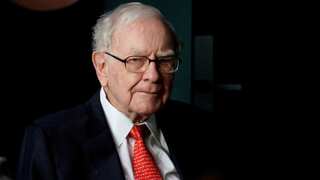 Anonymous bidder pays $19 million for a private lunch with American business magnate Warren Buffet