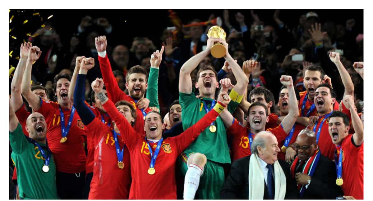 3) Spain beat Netherlands in 2010