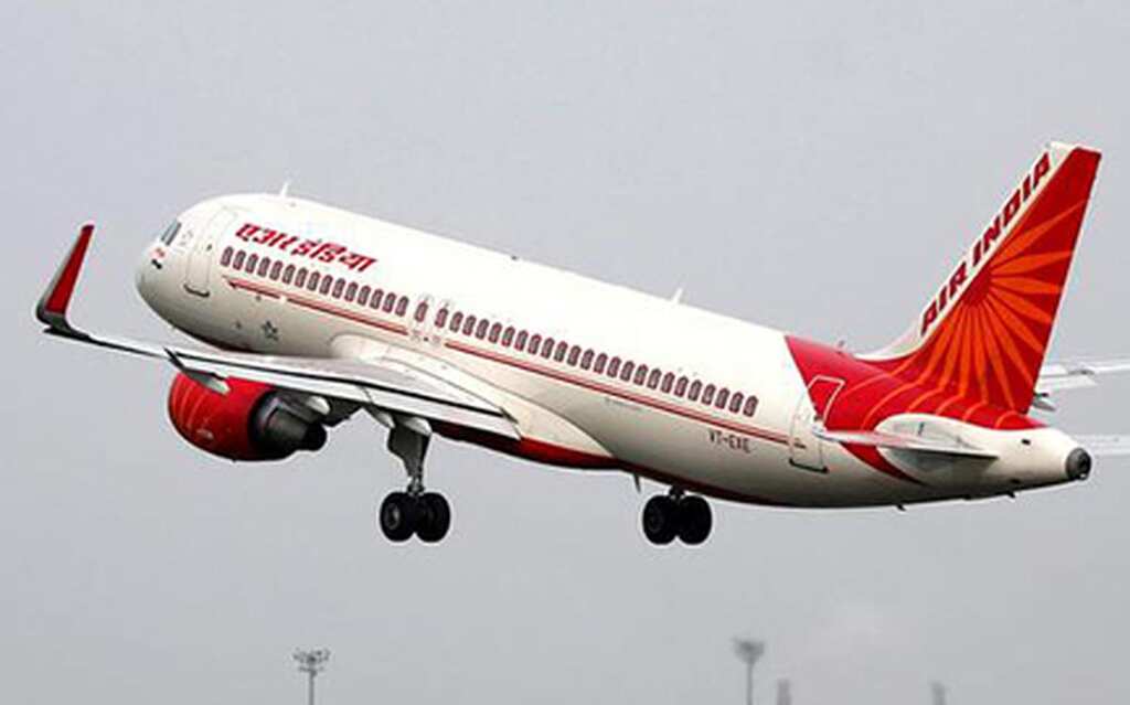 Report: Air India considers buying 300 planes