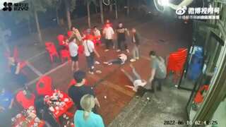 Attack on female diners in China: Deputy police chief fired, investigation underway