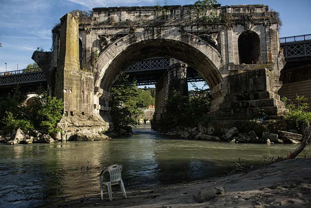 Water levels of Rome's historic river Tiber very low
