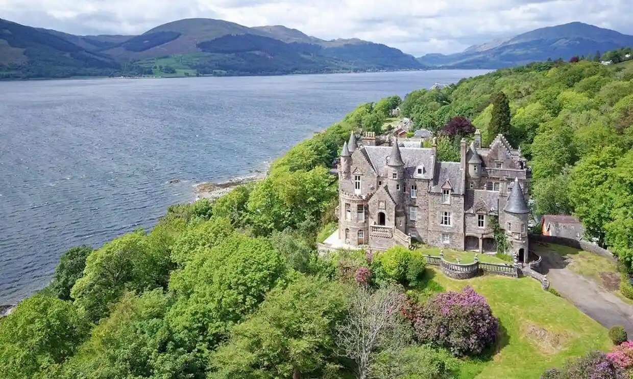 Scotland castle for sale for £1.25 million after £230 debt legal battle Scotland castle for sale for £1.25 million after £230 debt legal battle