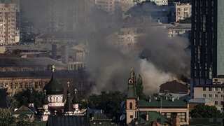 Ukraine war: US sanctions Russian gold import, defence industry