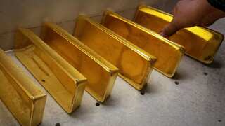 EU plans to ban new gold import from Russia