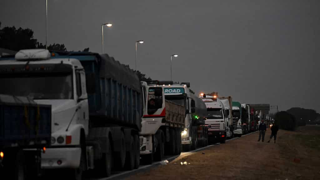 Fresh transport strikes hit UK and Europe