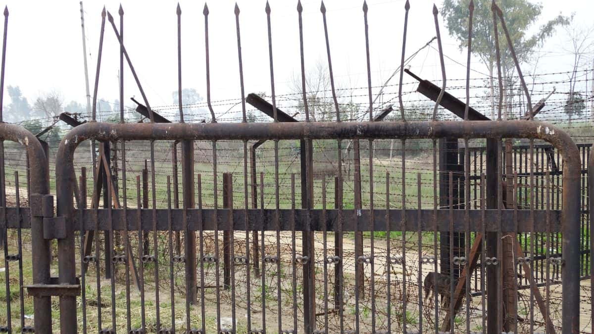 India: Pakistani intruder killed along international border in Jammu India: Pakistani intruder killed along international border in Jammu