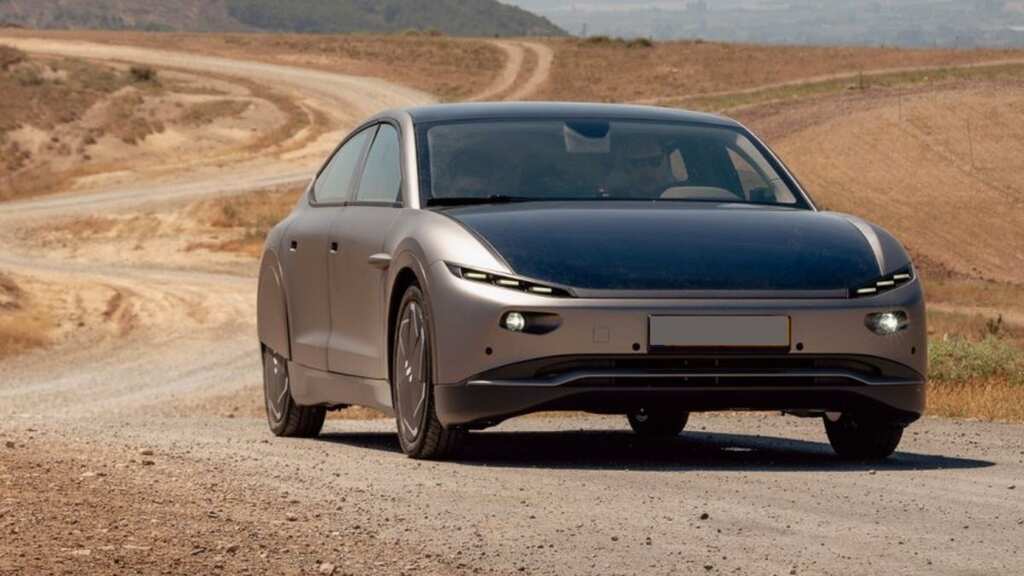 Lightyear 0: Solar panelled car is tested under northern Spain's blistering sun