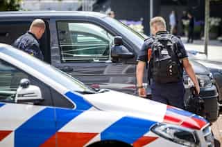 Armed robbers steal jewels at 'The European Fine Art Fair'