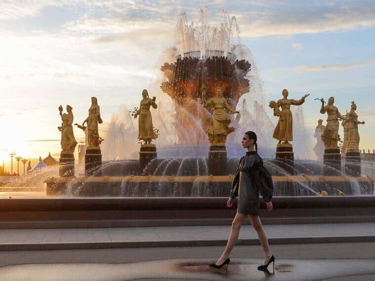 Russian fashion industry tries to revive itself