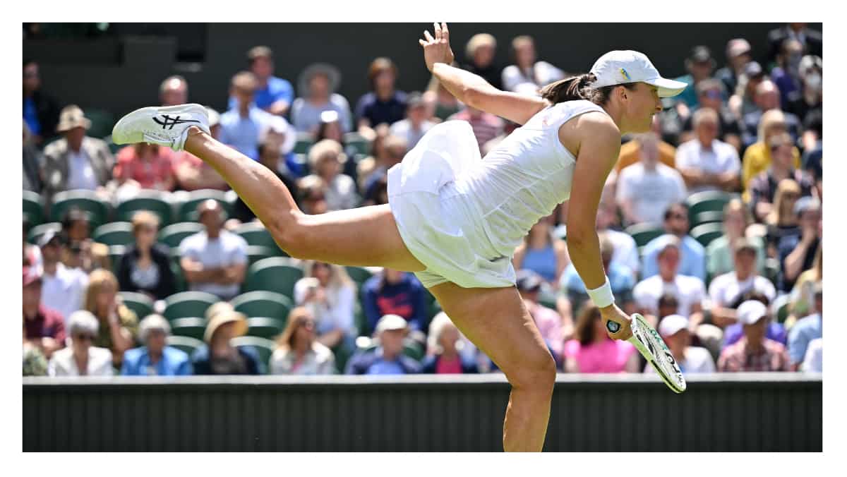 World No. 1 Iga Swiatek announces charity event for people affected by Ukraine war