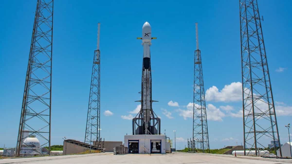 SpaceX's Starlink internet approved for use with ships, boats, planes by US Federal Communications Commission SpaceX's Starlink internet approved for use with ships, boats, planes by US Federal Communications Commission