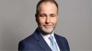 UK: Tory deputy chief whip Chris Pincher resigns after allegedly groping men