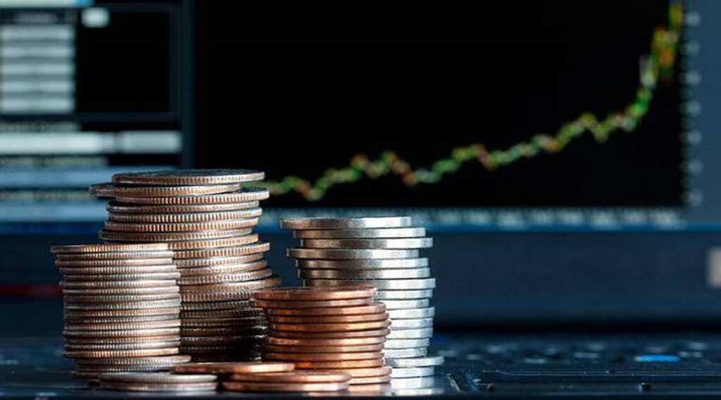 Sri Lanka breaks into hyperinflation zone, IMF suggests to raise taxes to revive economy