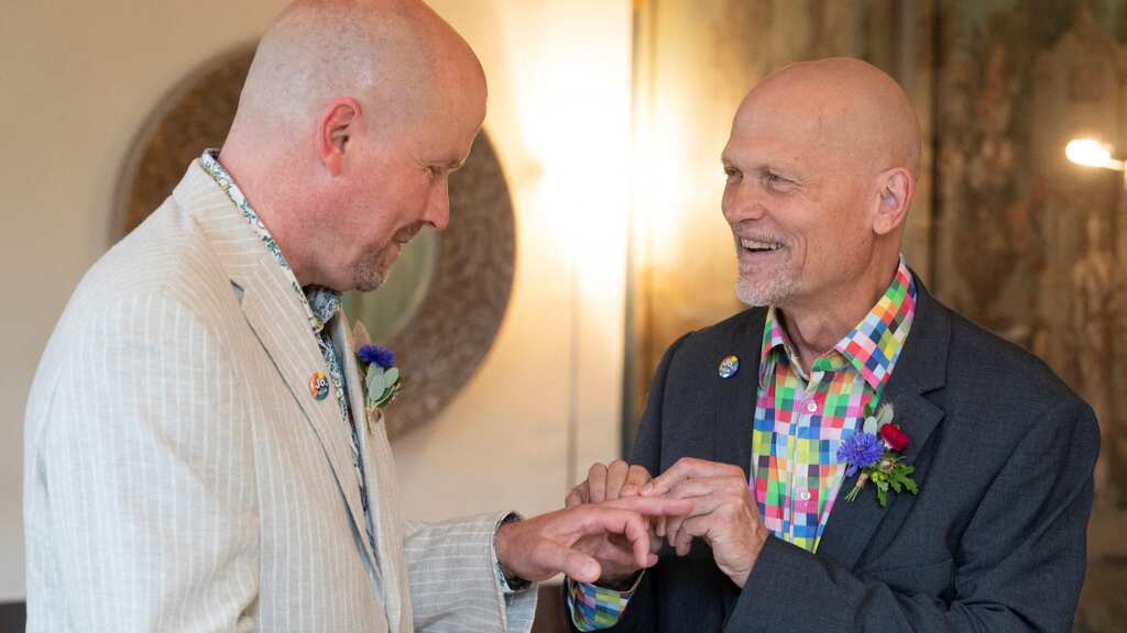 'I do': History made in Switzerland as first same-sex couples marry