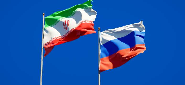 Iran doubles discount on crude for China to compete with Russia