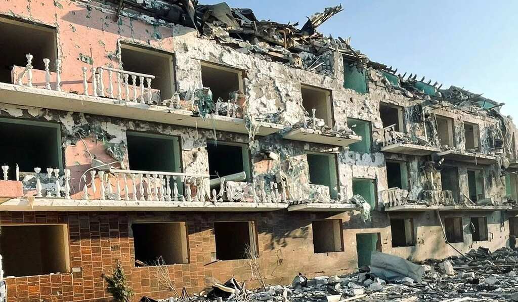 Putin celebrates 'Liberation of Luhansk'| Russia captures last holdout in Eastern Ukraine