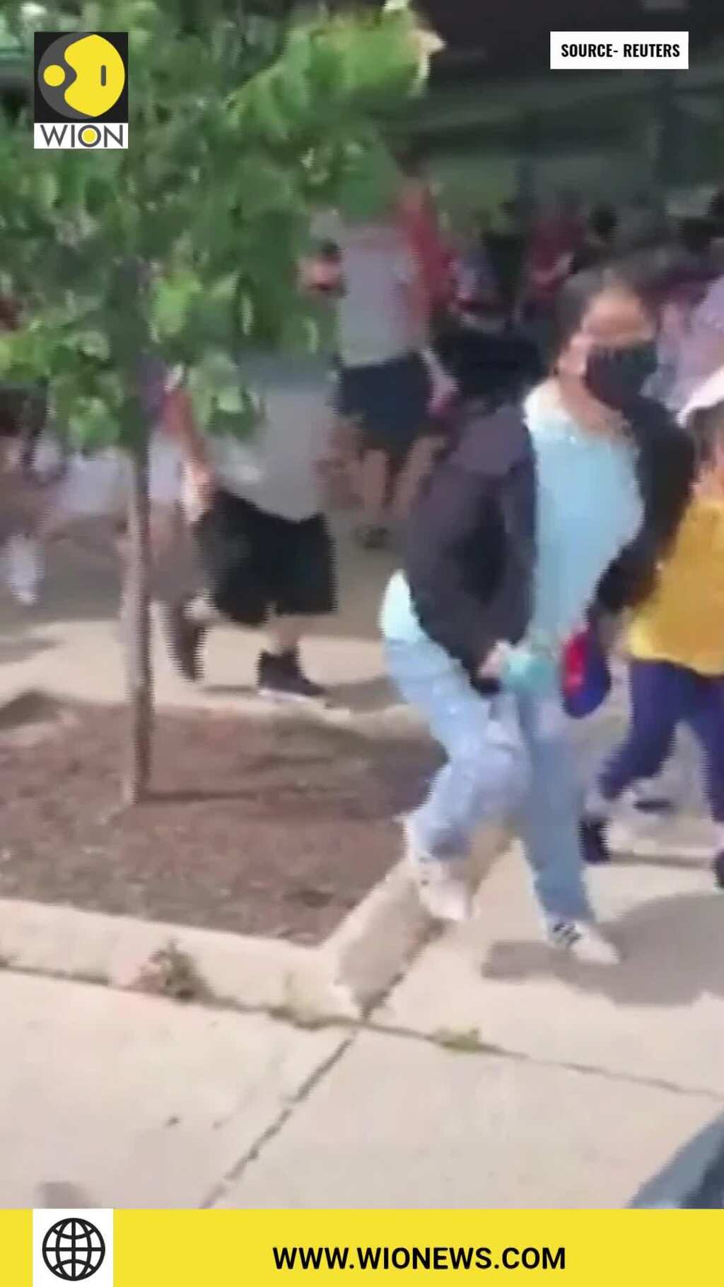 6 killed after gunman opened fire on a July 4 Parade in Illinois
