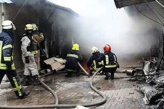 Sloviansk mayor urges residents to flee Ukrainian city amid Russian shelling
