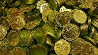 Zimbabwe to introduce gold coins as local currency tumbles