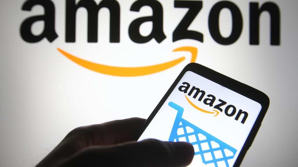 Possible UK probe on Amazon for giving unfair advantage to Amazon's vendors