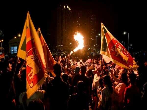 Public anger over economic crisis: Sri Lankan PM's private house set on fire