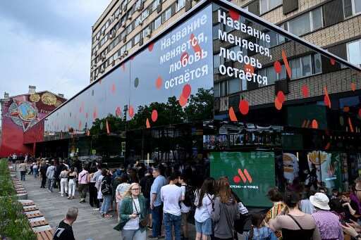 No fries with burgers! McDonald’s substitute in Russia hit by potato shortage