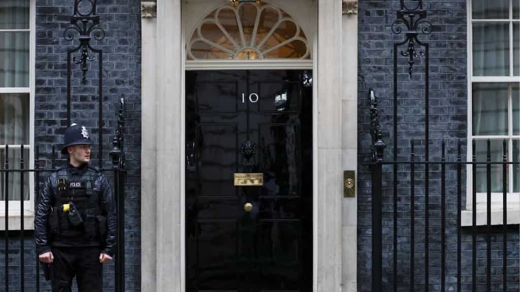 Great Britain to mini Britain!