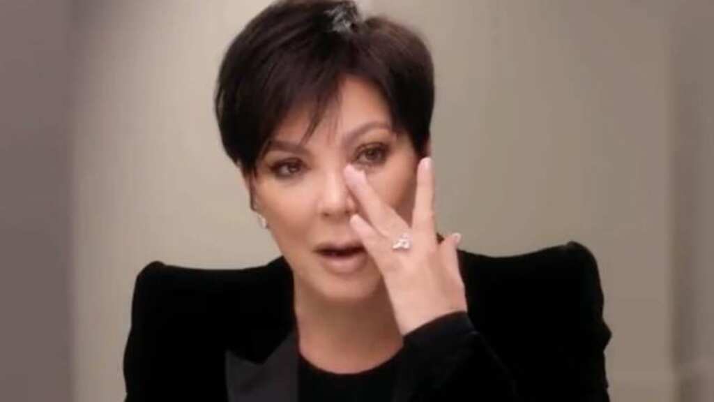 'The Kardashians' season 2 trailer: Kris Jenner breaks into tears over health scare
