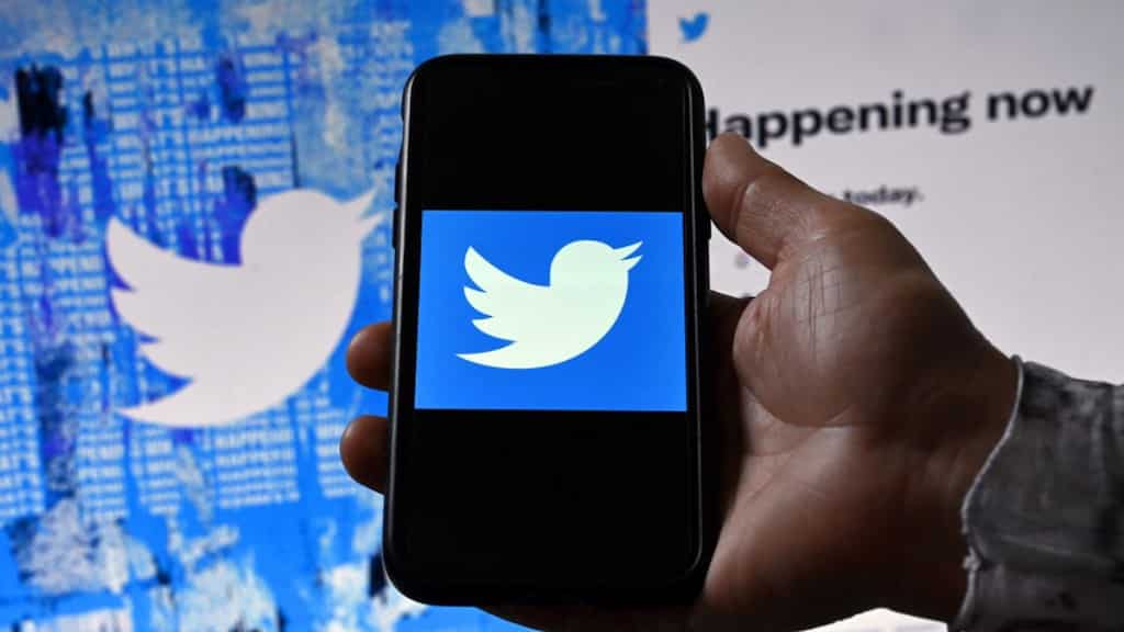 Is Twitter down? Users report serious access problems