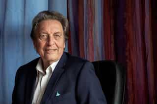 Elon Musk’s 76-year-old father reveals he has another child, with his stepdaughter