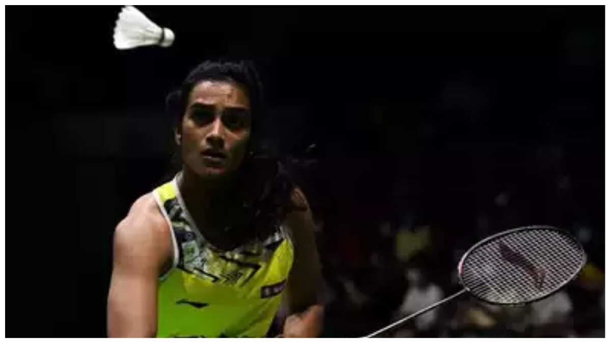 Singapore Open: PV Sindhu edges past Han Yue in a thriller to enter semi-finals Singapore Open: PV Sindhu edges past Han Yue in a thriller to enter semi-finals