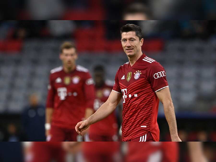 Robert Lewandowski set to sign for FC Barcelona as Bayern Munich agree deal for Polish striker's transfer