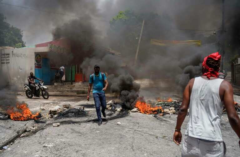 234 dead, thousands trapped without food, water or fuel; Haiti descends into chaos and anarchy