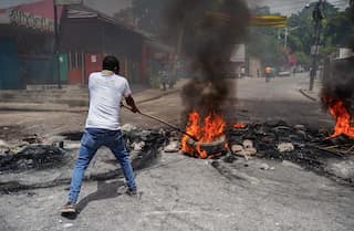 ‘Alarmed’ over Haiti gang violence, UN Security Council bars sale of small arms